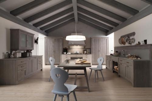 Scandola - cucina in legno Maestrale e zona giorno
